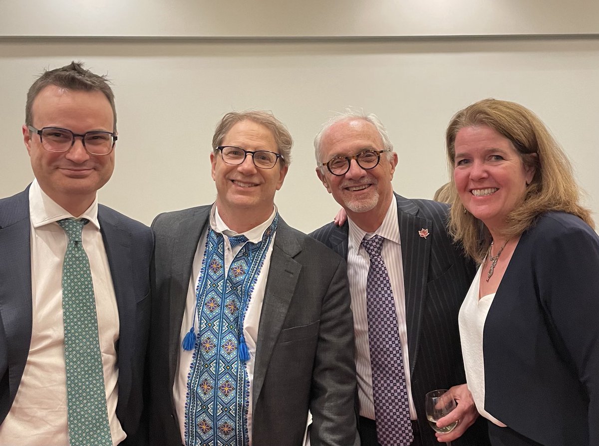 Another excellent #PPFAwards dinner! Great to connect with ⁦@egreenspon⁩ ⁦@WendyHurlburt⁩ ⁦@Sampson_GPA⁩ ⁦@ppforumca⁩ ⁦@GPAinsights⁩