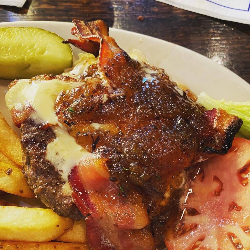 Delish lunch at the Brick Alley Pub today. That’s bacon jelly on my bacon cheeseburger. Yum.