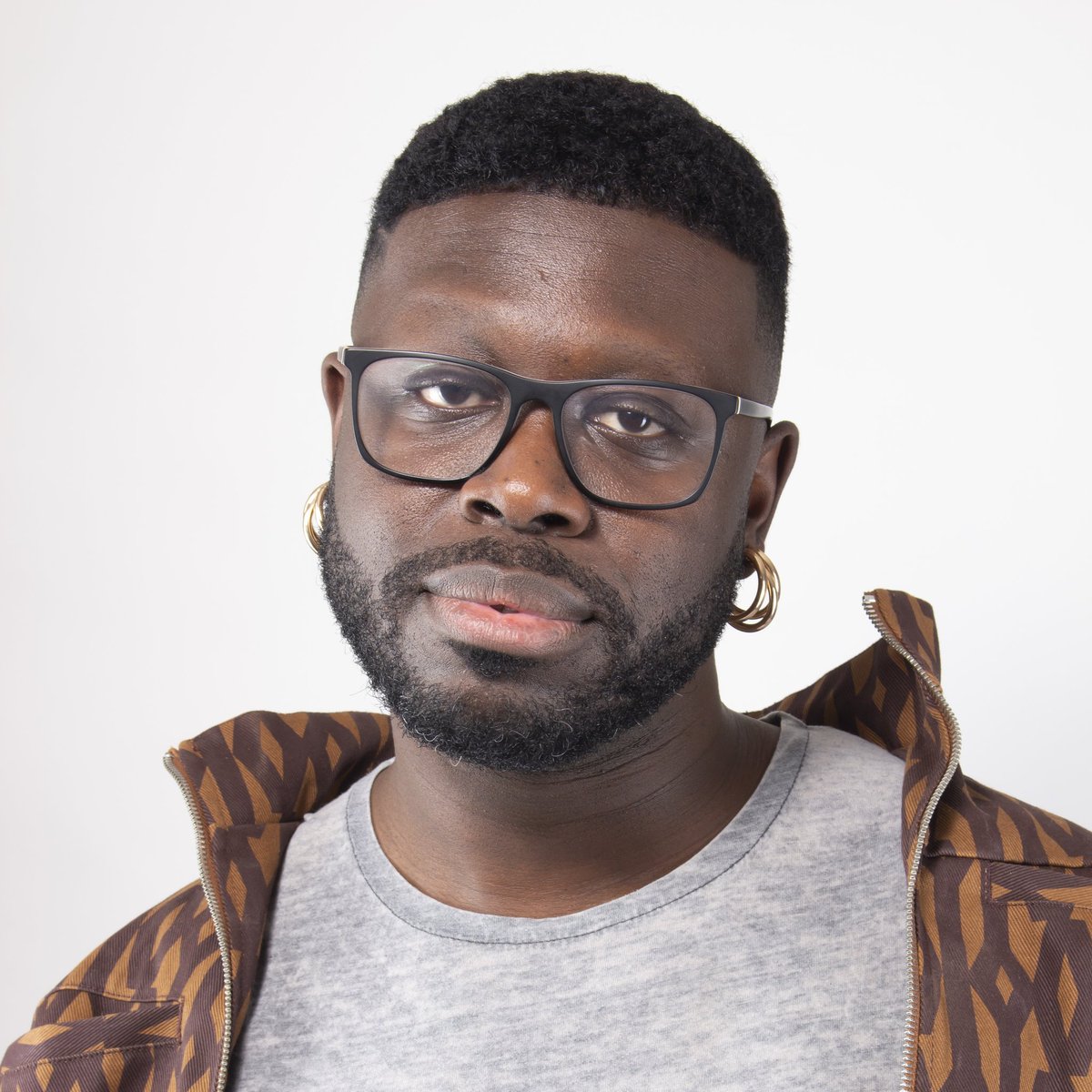 thatonequeen's tweet photo. Robert #NewProfilePic https://t.co/XVbRyYZMWV