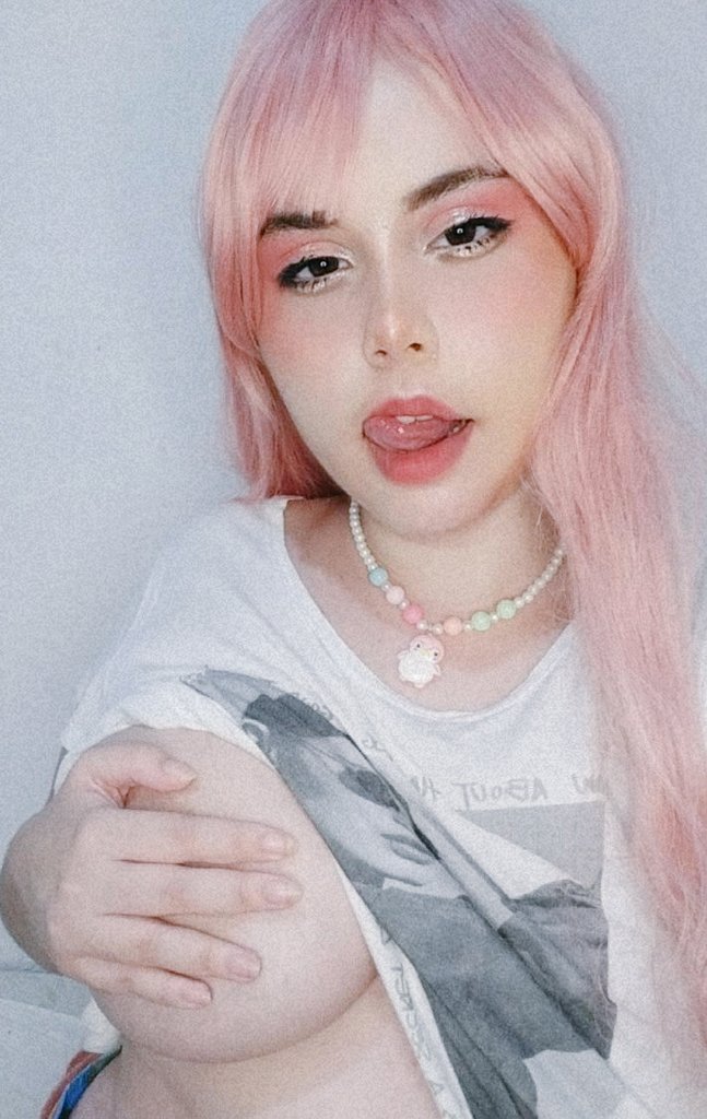sasacupid's tweet photo. ⠀⠀⠀⠀
⠀⠀⠀⠀ ‘ 🏹🩷 ⃝ ៹ 𝓌 ׅ 𝒲ℯ𝓁𝒸ℴ𝓂ℯ ! 
⠀⠀⠀⠀
✦ Oi! Eu sou a sasa. Gosto de me exibir e ser paga por isso. Posso ser sua waifu?
✦ Perfil dedicado à vendas.
✦ Não vendo para menores.
✦ Meu catálogo de preços: https://t.co/bX8Mnw789T https://t.co/KR3nqbJH1X