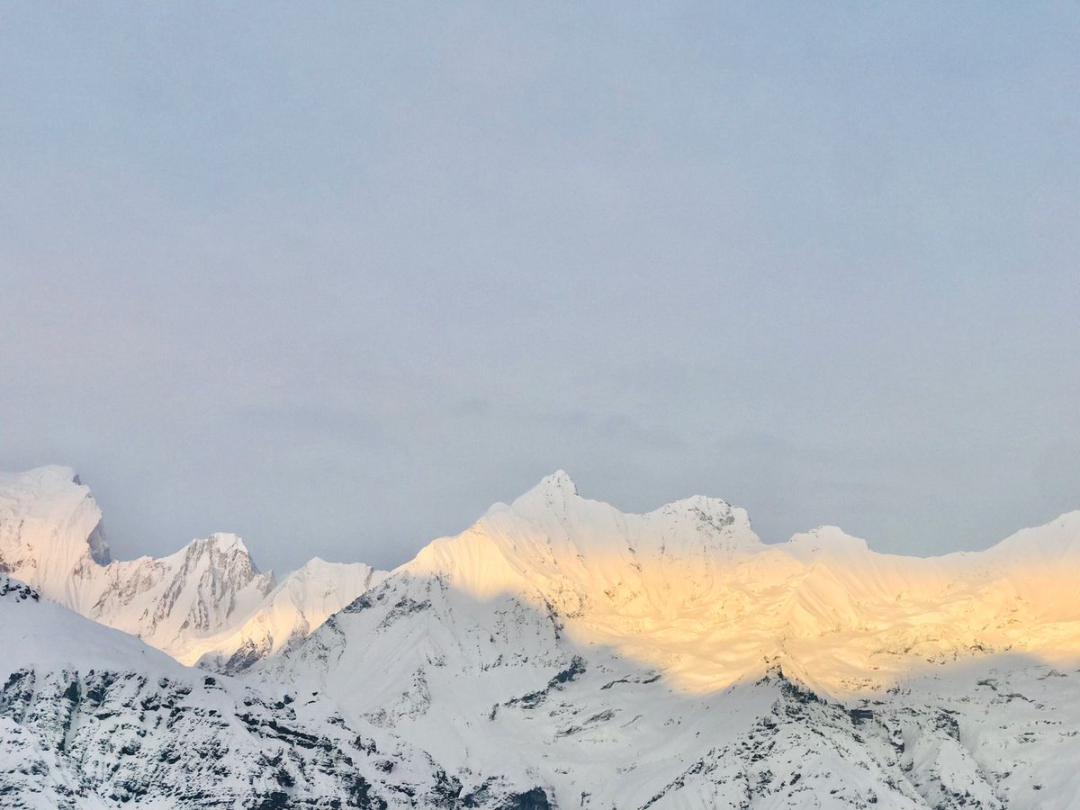ExtolloAdv's tweet photo. Start your day in awe as the sun rises over Annapurna Base Camp, painting the sky with vibrant hues and illuminating the towering mountains in a golden glow.

Make your dream trekking experience at Annapurna Region.

https://t.co/XgbvqqF8ps

#annapurnabasecamp #nepal #himalayas https://t.co/yoc2fPIuz7
