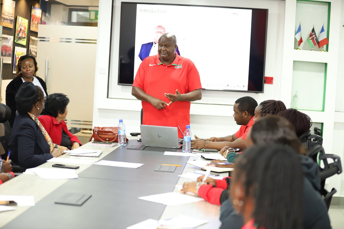OlympicsKe's tweet photo. The Step up series

Today we get to learn about financial management during games from planning to completion. NOC-K treasurer taking the ladies through the process 

#StepUpSeries https://t.co/OSpdtrhAJV