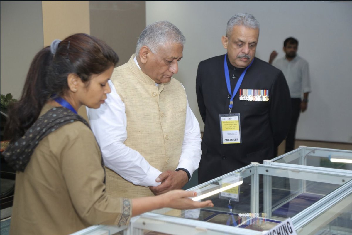 MoCA_GoI's tweet photo. The Bureau of Civil Aviation Security (BCAS), the national regulator for civil aviation security, commemorated its 37th raising day in New Delhi. MoS-MoCA Sh. @Gen_VKSingh, Secretary MoCA Sh. Rajiv Bansal, and Sh. Zulfiquar Hasan, DG-BCAS, addressed the inaugural session. (1/6) https://t.co/HxEtpbdXgd
