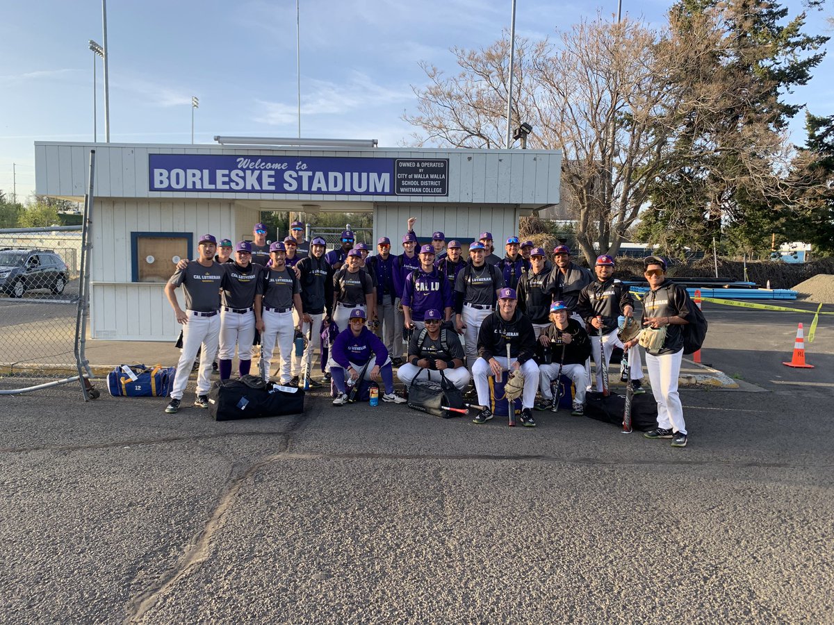 CLUBaseball's tweet photo. Thousand Oaks ➡️ Walla Walla📍
The Kingsmen have arrived ⚾️👑

Game 1 tomorrow at 3:30! https://t.co/zOz3uIL9RU