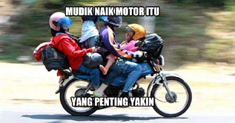 ISCSAFETYCENTER's tweet photo. Mudik Lebaran? Pastikan Keselamatan Berkendara Anda dengan 10 Tips Ini

Mudik Lebaran adalah tradisi yang telah berlangsung lama di Indonesia di  mana jutaan orang melakukan perjalanan ke kampung halaman mereka untuk  merayakan Idul Fitri bersama keluarga.
.. https://t.co/Qozo1fn5xq