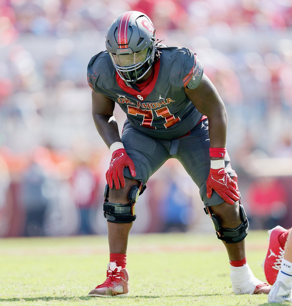 𝐁𝐎𝐎𝐌𝐄𝐑

#OUDNA | #NFLDraft