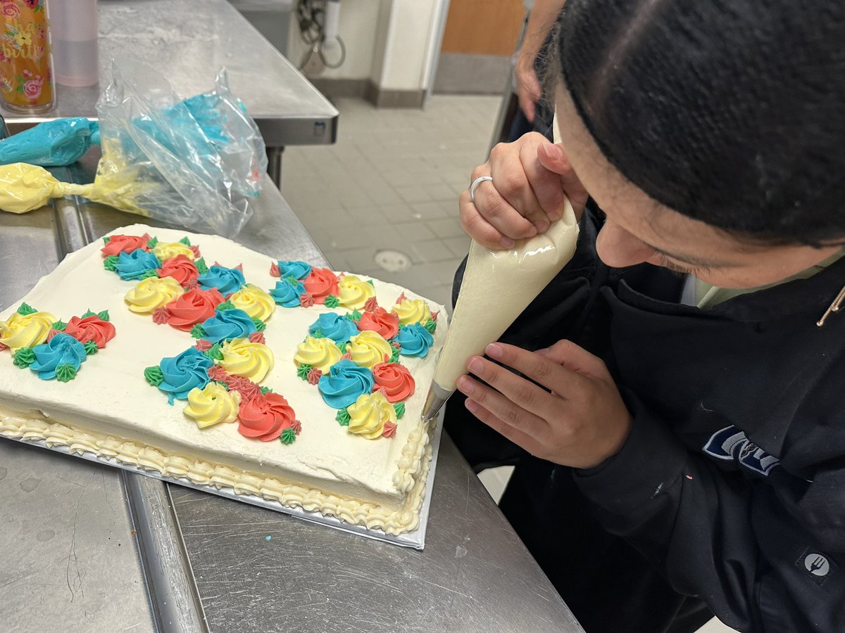 Nimitz Culinary tweet media