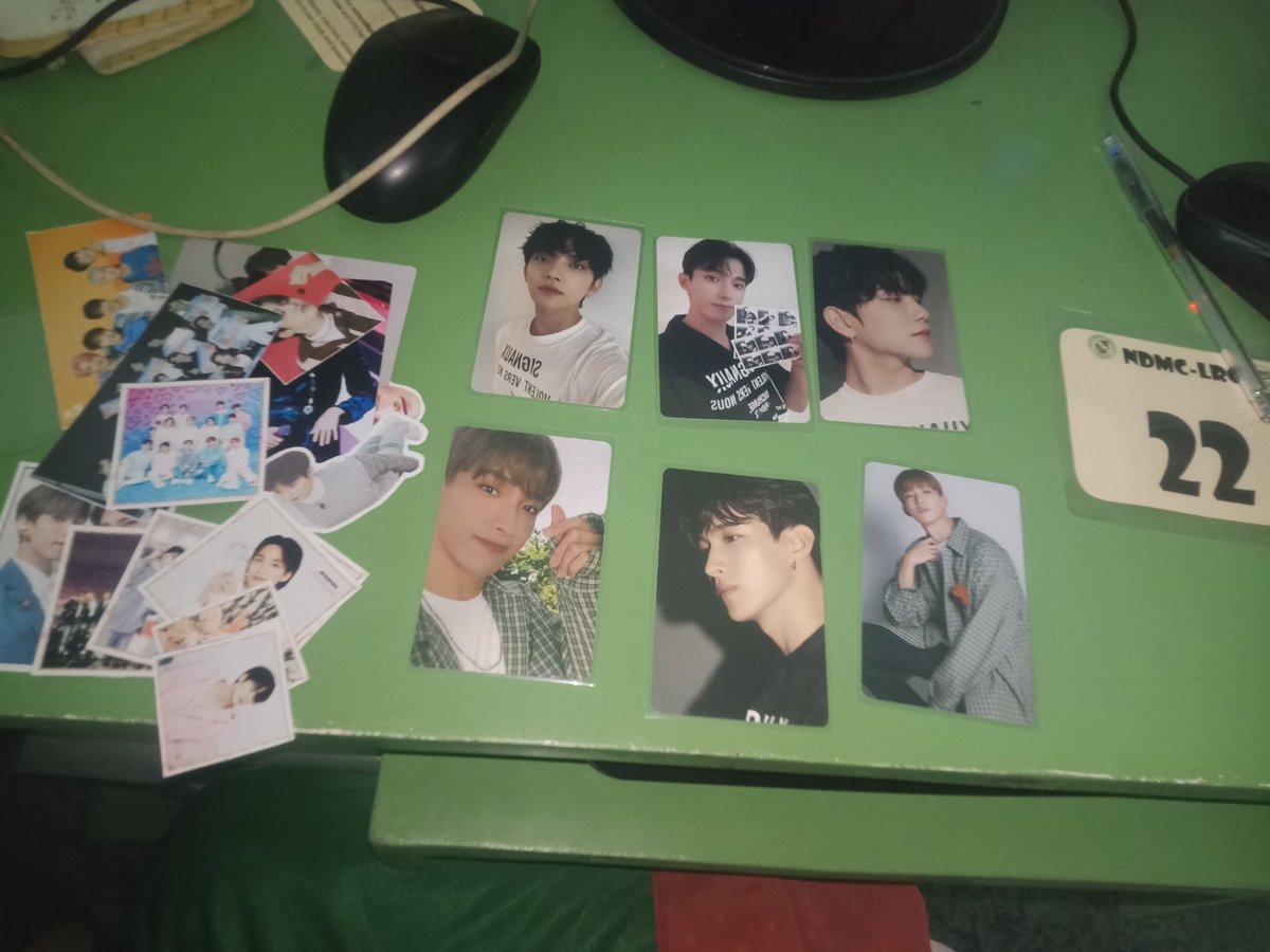 wonuuubabes's tweet photo. may umuwing dalawang pogi kahapon, tysm @IDKdisaccount for letting me adopt them! thank you rin sa mga freebies mo promise aalagaan ko sila, sa uulitin!

#thanKYEOM https://t.co/8YRRh4svqt