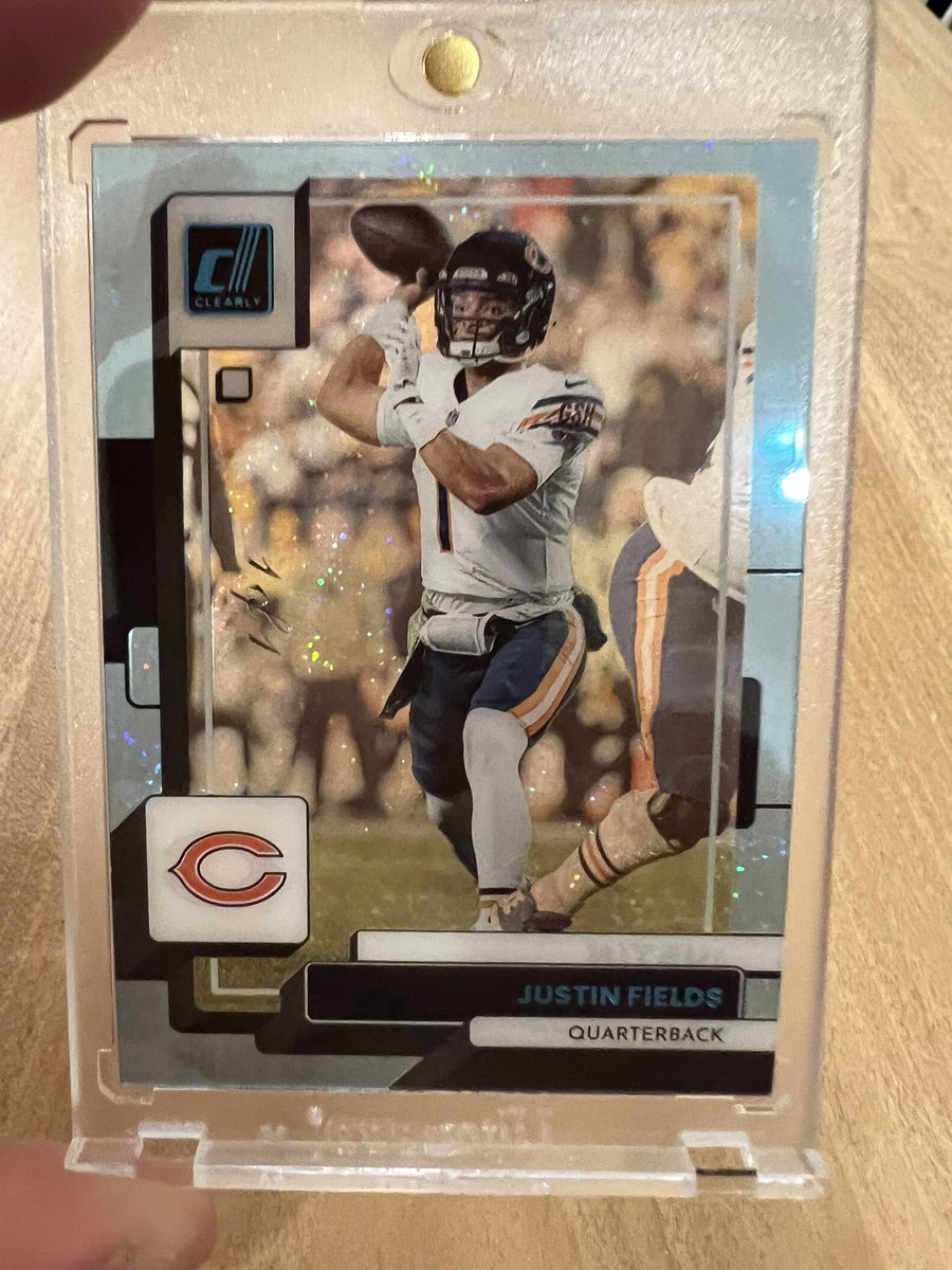 I was literally shaking so bad I couldn’t take a clear picture haha 😂 I can’t believe I just pulled the Justin Fields 1/1!! #thehobby 

<a href="/CardPurchaser/">Card Purchaser</a>