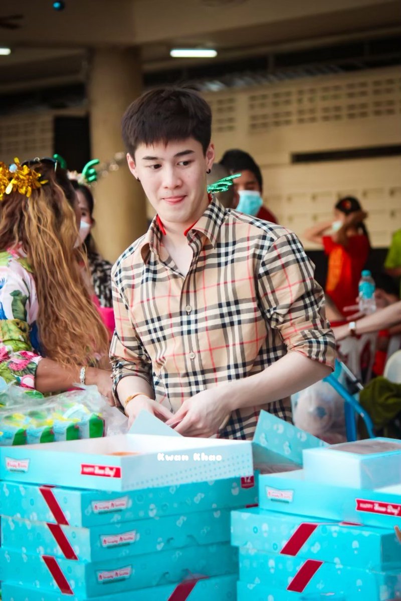 KwanKhao_30's tweet photo. JJ 💕
#sosเทวดาถ้าจะท้อง
#soslittleangels
#sosproject
#medearlove24
#jay_jd10 https://t.co/dE7i7dwft0