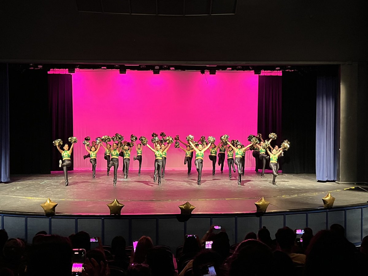 A few of our guest performers 💙