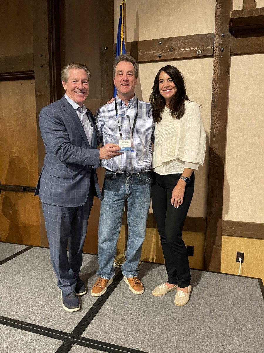 Kelli Slavik tweet media