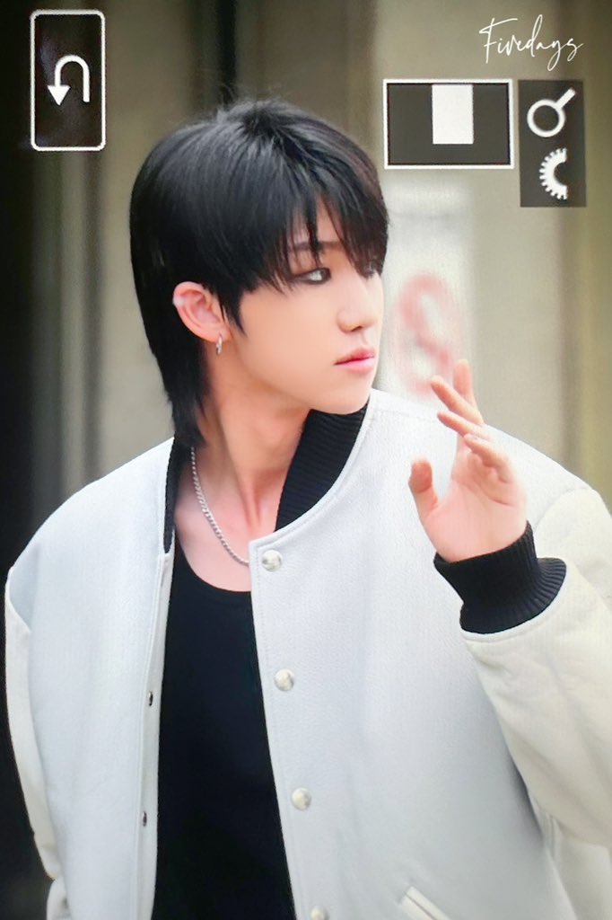 230428 KBS

#디에잇 #서명호 #THE8 #徐明浩 #SEVENTEEN   #세븐틴