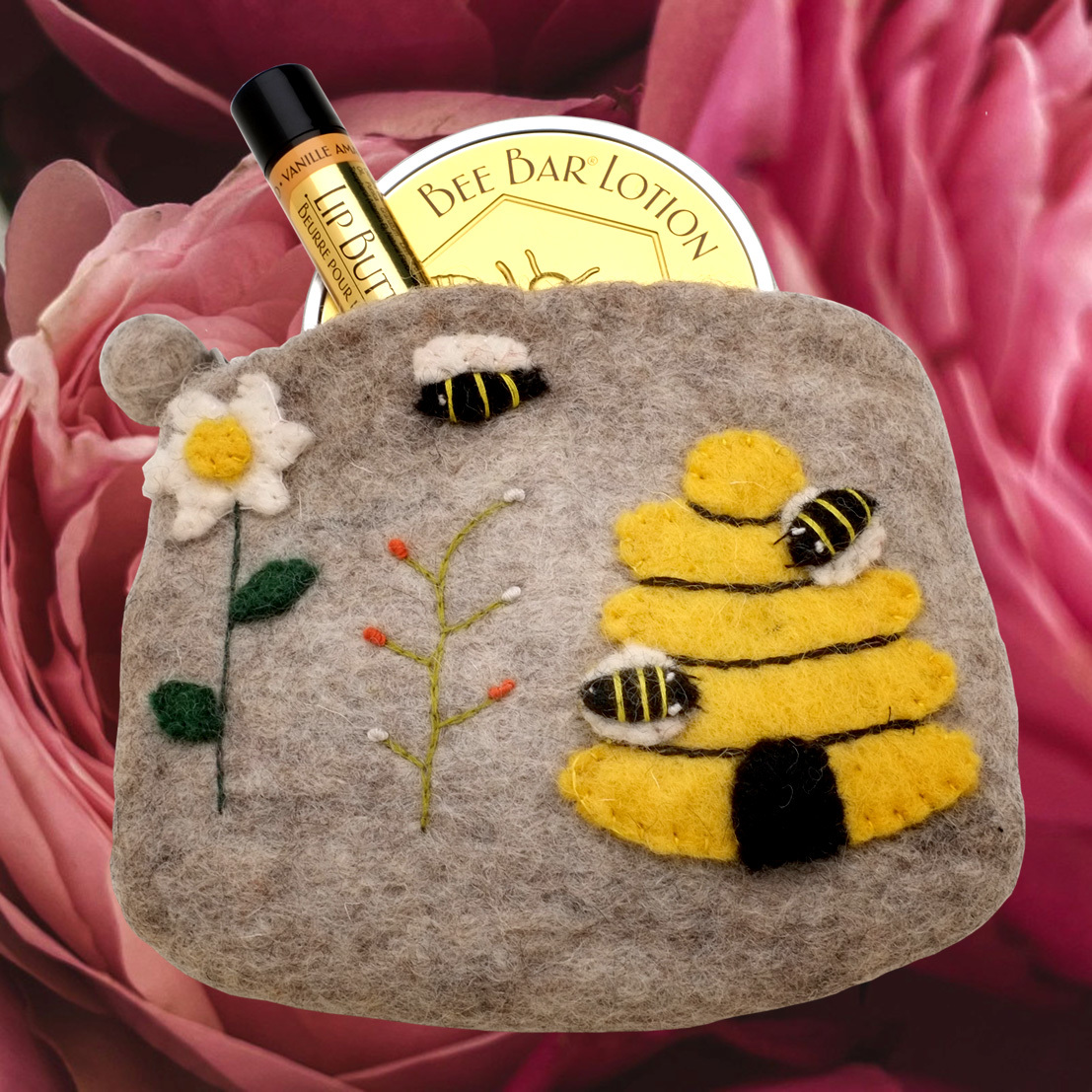beebar1's tweet photo. Mother's Day is coming!  We have you covered with great deals on our Mother's Day Best Sellers.  From cute Bee Bags to Soap and Lip Butter Gift Sets, we have made shopping easy with free shipping at $19.99 and great prices! #MothersDaySale #HoneyHouse #Bee https://t.co/NYoijrq7aa https://t.co/bneMI7ZDYp