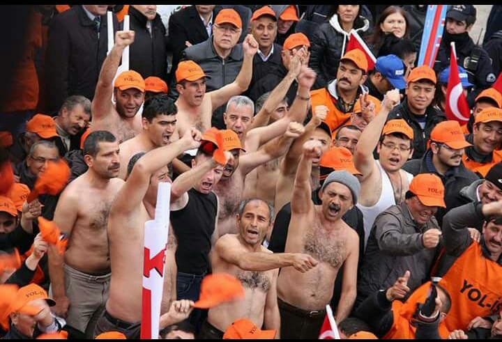 KGM TASERONLARINA KOL GIBI KAZIK IS KUR ELIYLE KGMYE 3000 KISI KADROLU ELAMAN ALINIYOR 1 GUNLUK ISCIYE KADRO 15 YILLIK ISCIYE YAGSIS KAZIK
 IS KURDAN GIRENLER ALLAHIN KULUDA 15 YIL CALISAN DOMUZUN KILIMI  #calarsaat <a href="/karagozilker/">ilker karagöz</a> <a href="/turkiskonf/">TÜRK-İŞ</a> <a href="/kilicdarogluk/">Kemal Kılıçdaroğlu</a> <a href="/vedatbilgn/">Vedat Bilgin</a>