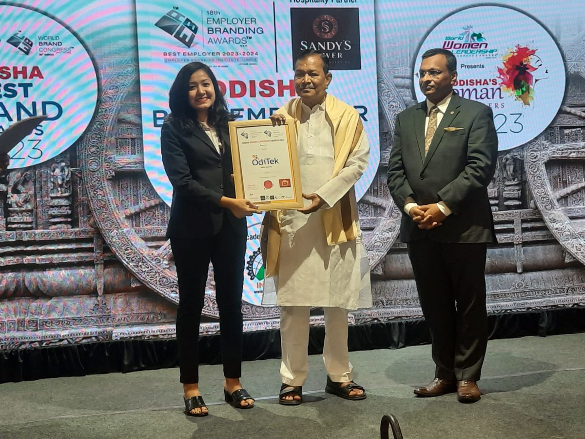 OdiTekSolutions's tweet photo. OdiTek Solutions has been honored with the prestigious "πππ’π¬π‘π ππ«ππ§π ππππππ«π¬π‘π’π© ππ°ππ«π" at the CMO Asia/CMO Global event by ππ«. ππ«πππππ© ππ¦ππ, Forest & Environment Minister
#CMOAsia #CMOGlobal #OdishaBrandLeadershipAwards #oditek https://t.co/SFofA9Lbqe
