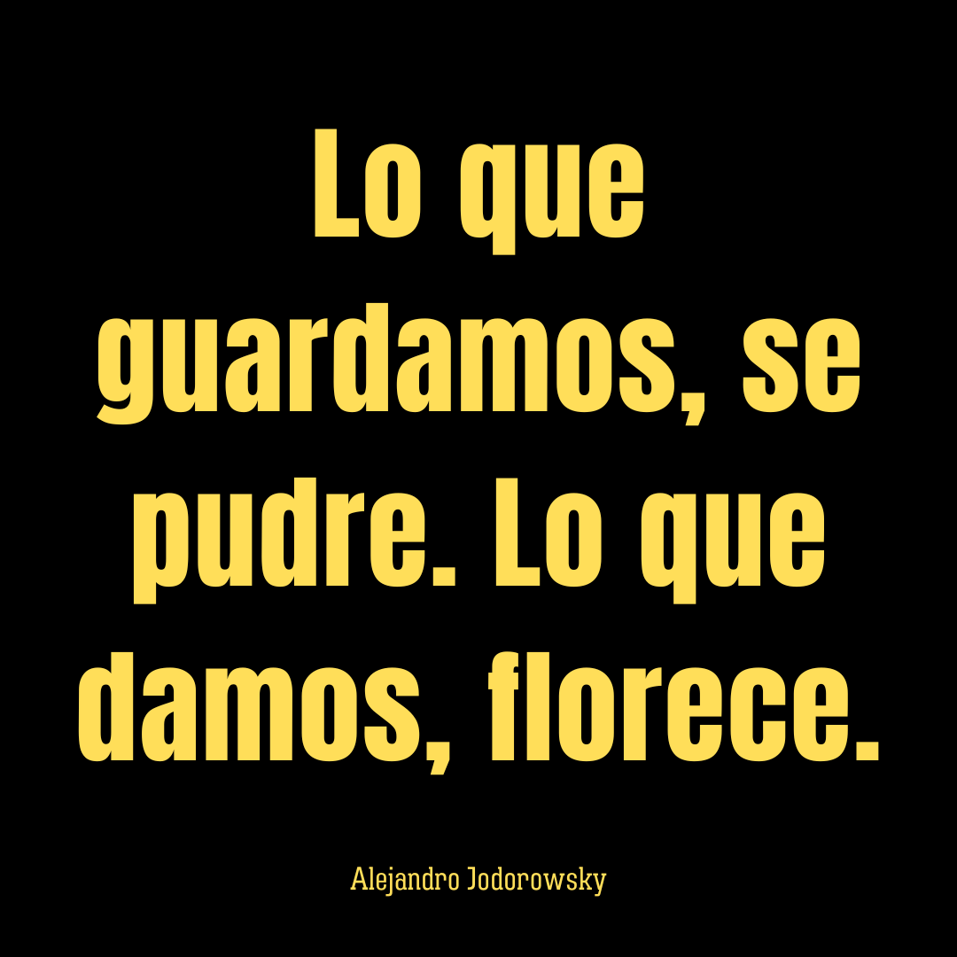 alejodorowsky's tweet photo. Lo que damos... https://t.co/TtOpaI0CUb