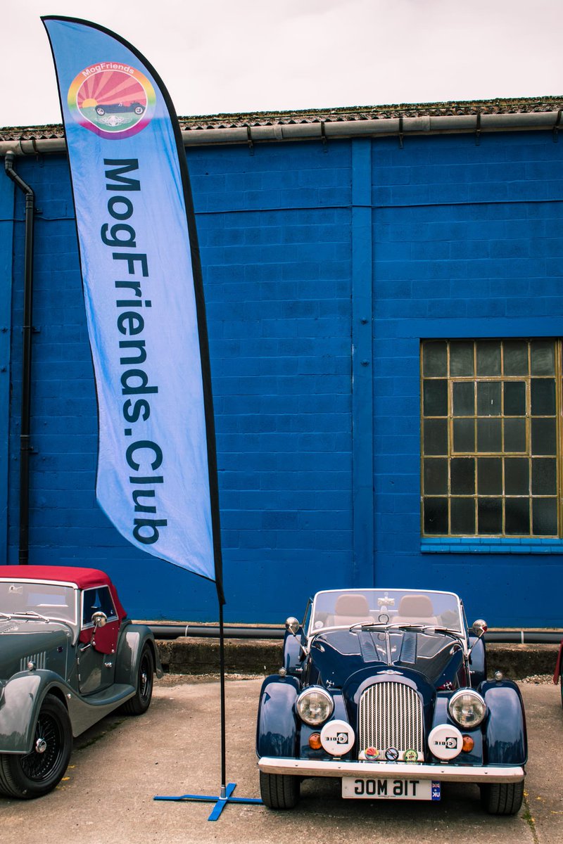 Thank you to #MogFriends Club for joining us at the attraction and for lunch yesterday. 🤩
#morgans #classiccars