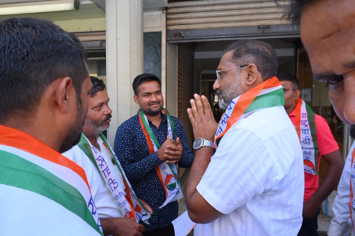 uttam_patil1's tweet image. शेंदूर येथील वार्ड क्रमांक एक मधील अनेक भाजप व काँग्रेस कार्यकर्त्यांनी राष्ट्रवादी काँग्रेस पार्टीत अधिकृत प्रवेश केले. त्यासर्वांचे मनःपूर्वक स्वागत. मी युवकांच्या या विश्वासाला कधीही तडा जाऊ देणार नाही.
#ncp  #nipani #uttampatilnipani 
 #karnataka #karnatakaelections2023