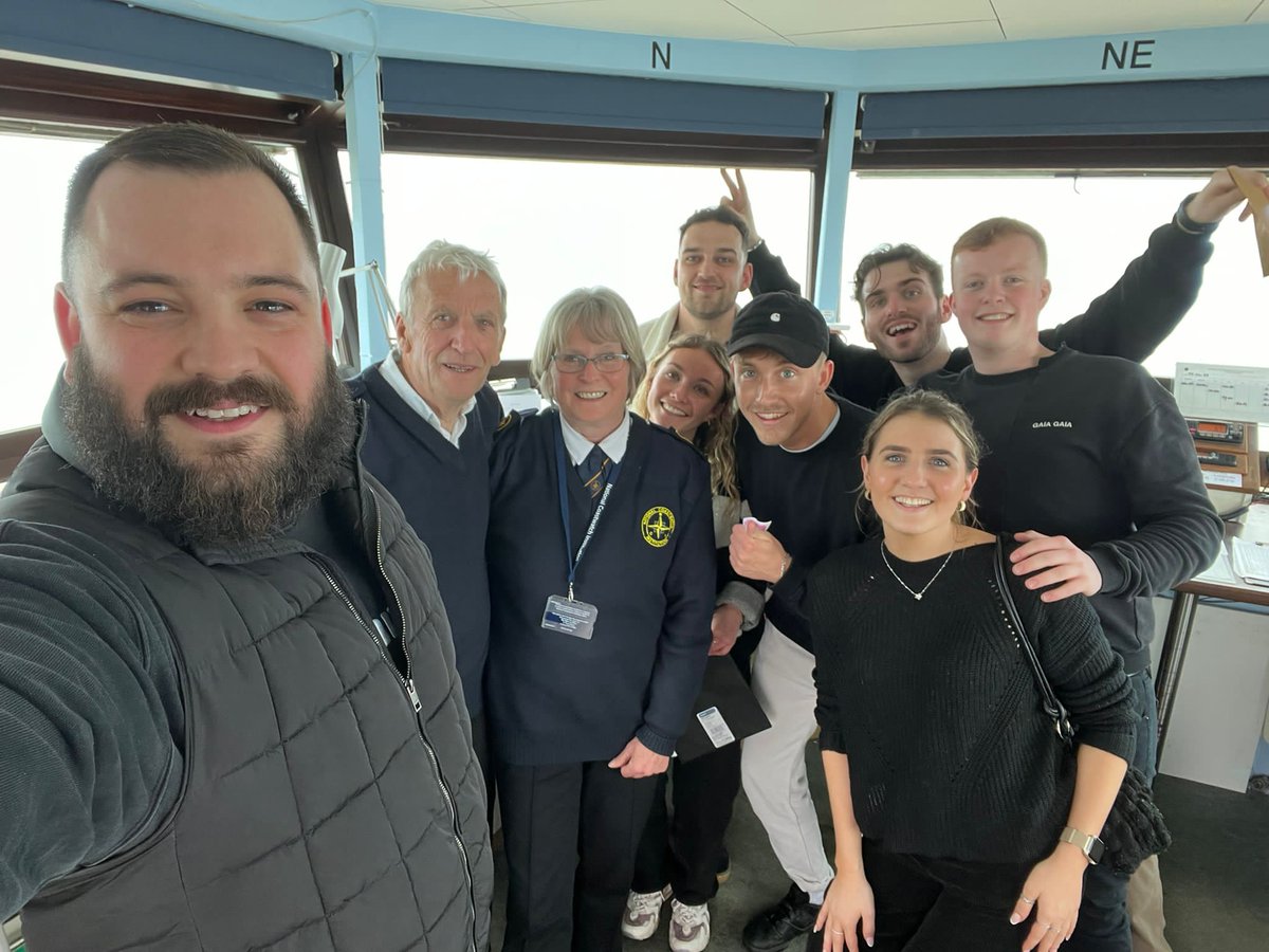 formula_rec's tweet photo. 🚀 What a week it's been! 

Here are some highlights from yesterday's team-building day. From product proposals for trainers that make you run faster to a St. Ives scavenger hunt, the teams smashed it.

#ownit #recruitment https://t.co/9xcyGrVFDo
