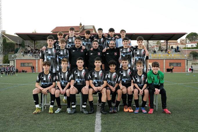 DESMARKA'T, sponsor tècnic oficial <a href="/CESURIA/">C.E. Súria</a> 

#Futbol #FutbolCAT #SoccerKit #FootballDesign #Sport #4cat #Camiseta #Samarreta #futbolcat