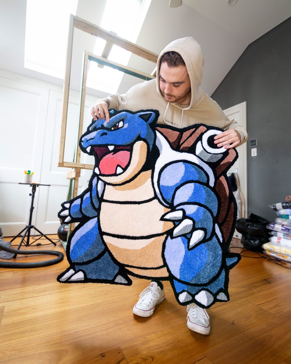 TuftOFF's tweet image. BIG BAD BOI STOISE!! Loved doing the piece and love how it came out!!🐢🐢

What we cooking up next?!?

#pokemon #rug #blastoise #customrug #Tufting