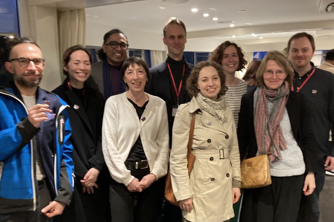 We are proud to announce <a href="/MichelaRiba/">michela</a> <a href="/CosrLab/">COSR Lab</a> received one of the final handful of 1st Edition #datasaveslives lapel pins at the inaugural #DigiONE conference in Frankfurt - thanks for her great work in building the genomics/data #oncology #network for RWE across #Europe! 🎉💪