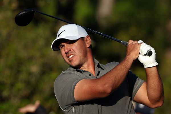 Koepka among leaders with LIV play suspended Brooks Koepka, British Open champion Cam Smith and Sergio Garcia were among those tied for the first-round lead at 5-under when storms suspended play at the LIV... - https://t.co/FI2VBGRKec #golfingtips #golffunny https://t.co/TSblzxOSRq