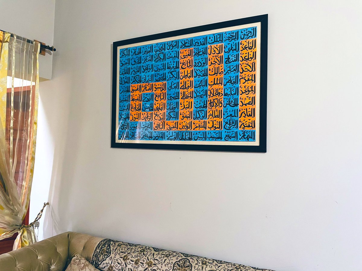 kainatimtiaz16's tweet photo. 99 names of ALLAH ♥️ very close to my heart. 😇

Ofcourse Made by me 🙈👩‍🎨

Finally this made it to the wall !! 😍 https://t.co/VGv4tD9cgr