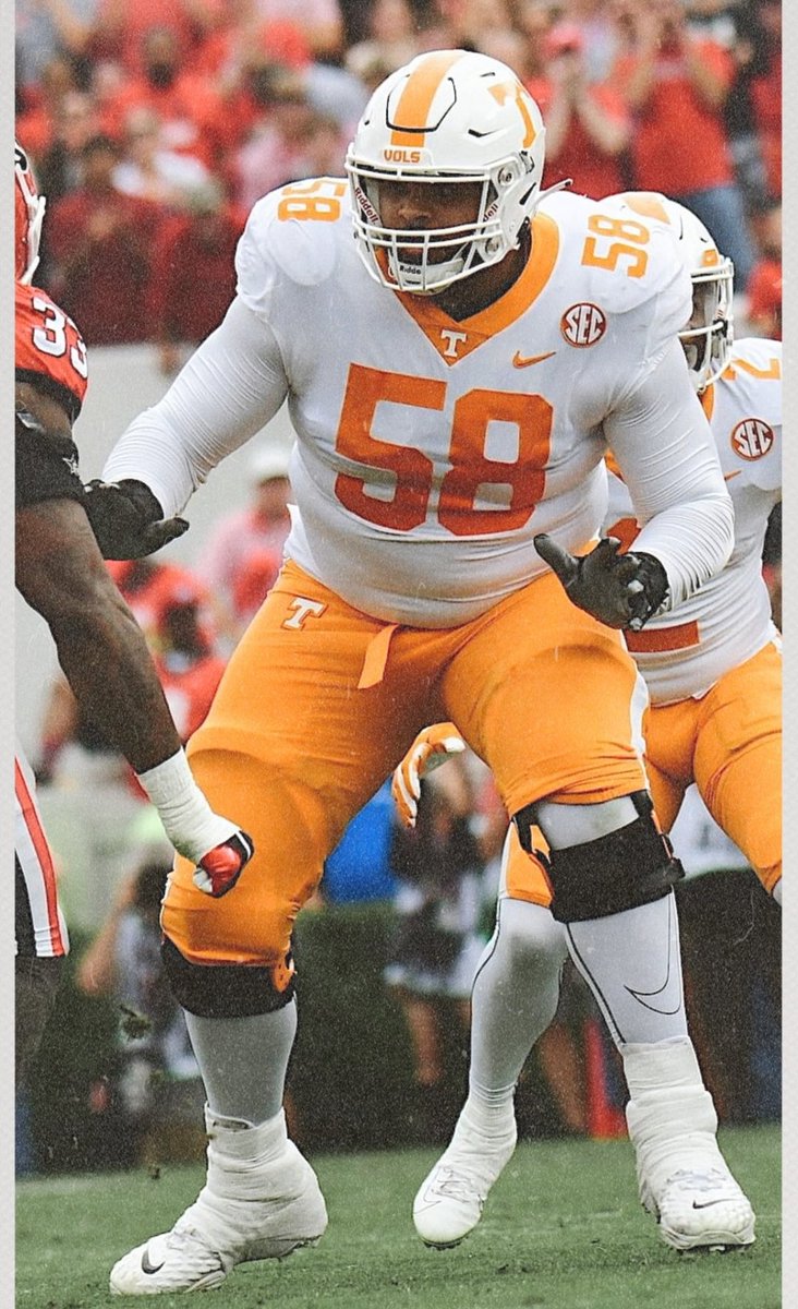 Tiny Vol tweet media