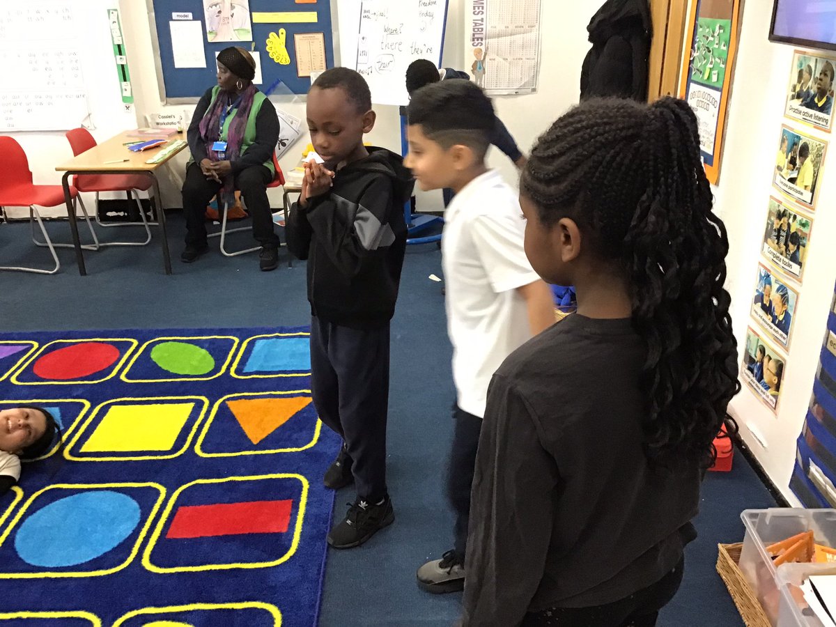 Morningside_ps's tweet image. #year4 have enjoyed performing their scenes and presenting what they have learnt from #worldofworkweek