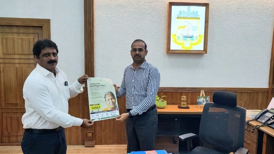 ElderlineTN's tweet photo. Elderline Tamilnadu Program Manager Mr. Manoj Nair Visited Greater Chennai Corporation and Conducted a Stakeholder meeting with Dr. G. S. Sameeran IAS Joint Commissioner to create awareness about Elderline 14567.
#dial14567 #GreaterChennaiCorporation #IAS_Officers @NISD_India https://t.co/K9GHYkaAPa