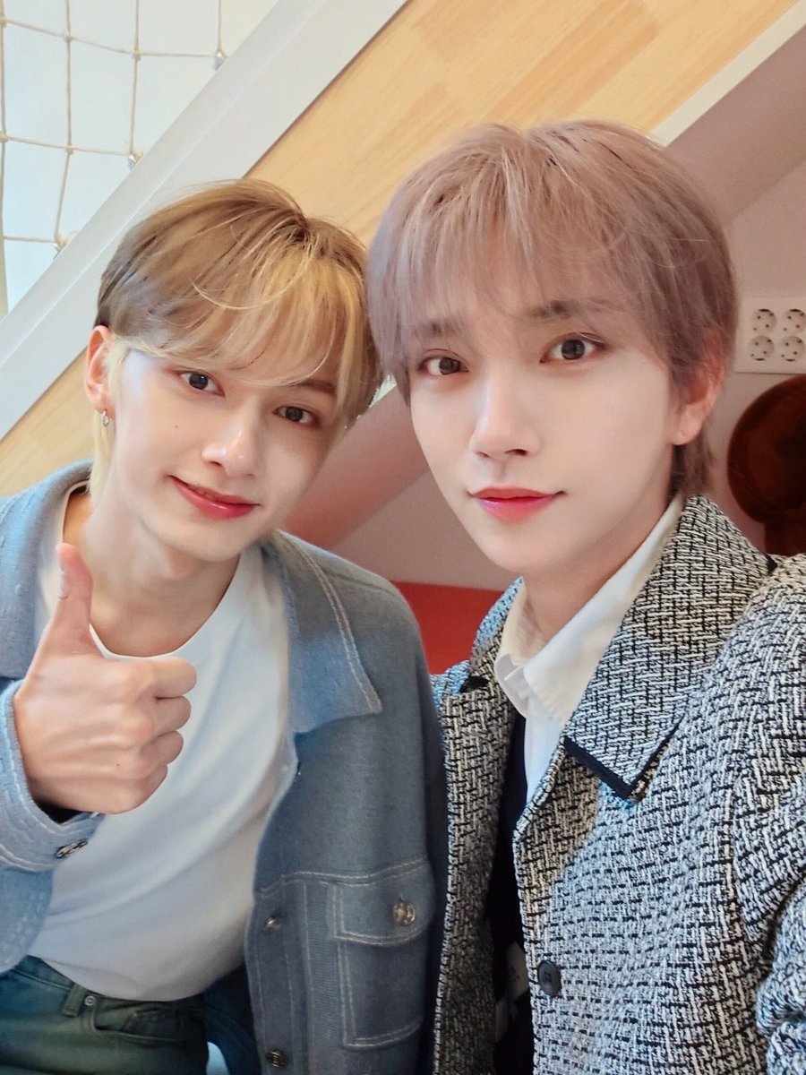 [17'S] #슈돌아이클라우드
슈돌에서 이렇게 다정하고
웃길 수 있는 건가? 세븐틴도?

#믿고_보는_세븐틴_아기_조합💖
#지친_거_아님_아무튼_아님