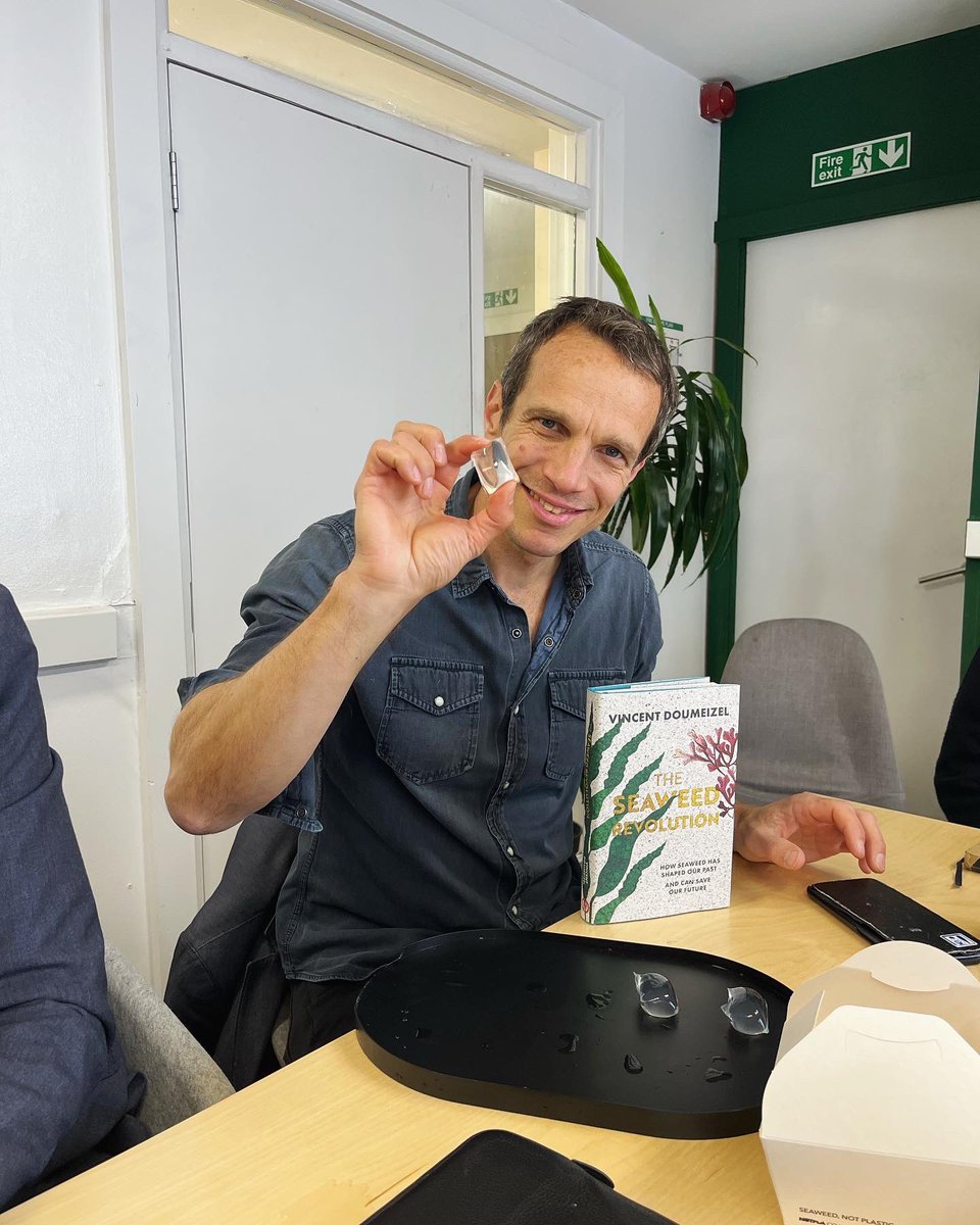 TheBookSocial tweet media