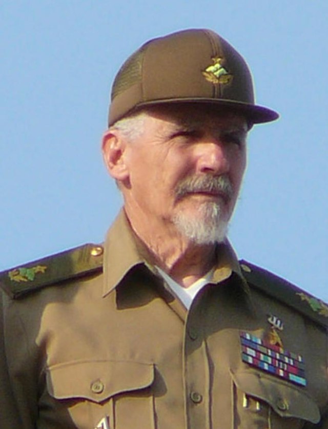 Muchas felicidades al Comandante de la Revolución Ramiro Valdés Menéndez, revolucionario ejemplar y leal a Fidel y a Raúl. Las tiene todas