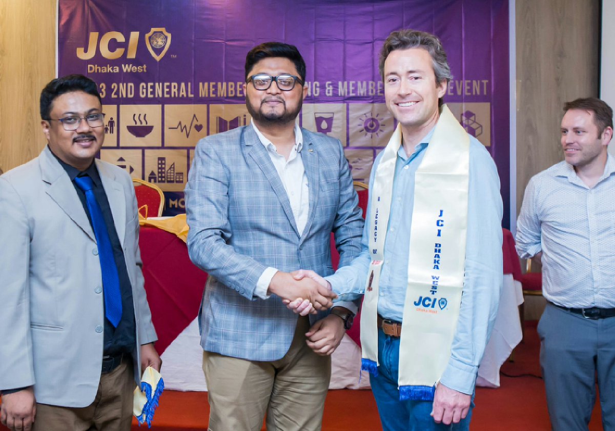 Md. Altamis Nabil tweet media