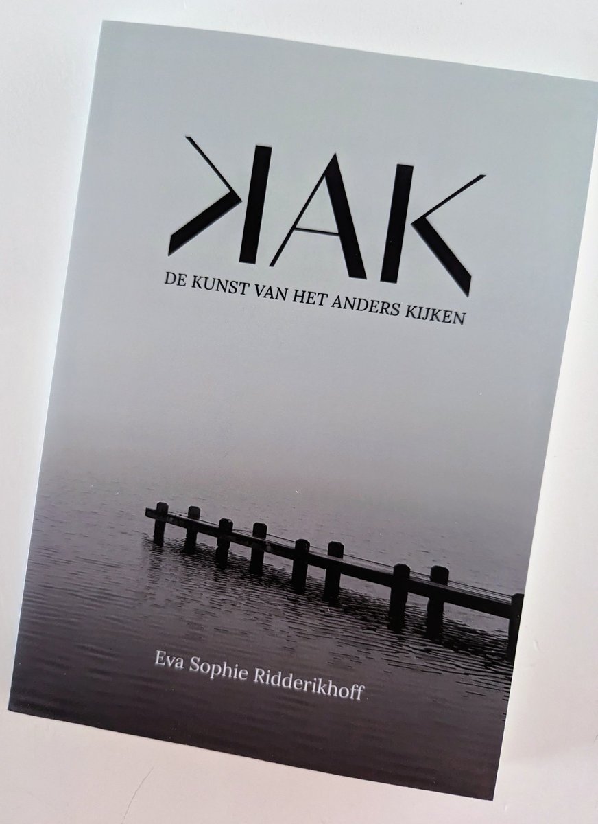 maarten_lemmers's tweet image. Hij is binnen @P_Schevenhoven, nu al zin in het weekend! #leesvoer #inspiratie #KAK #CANI