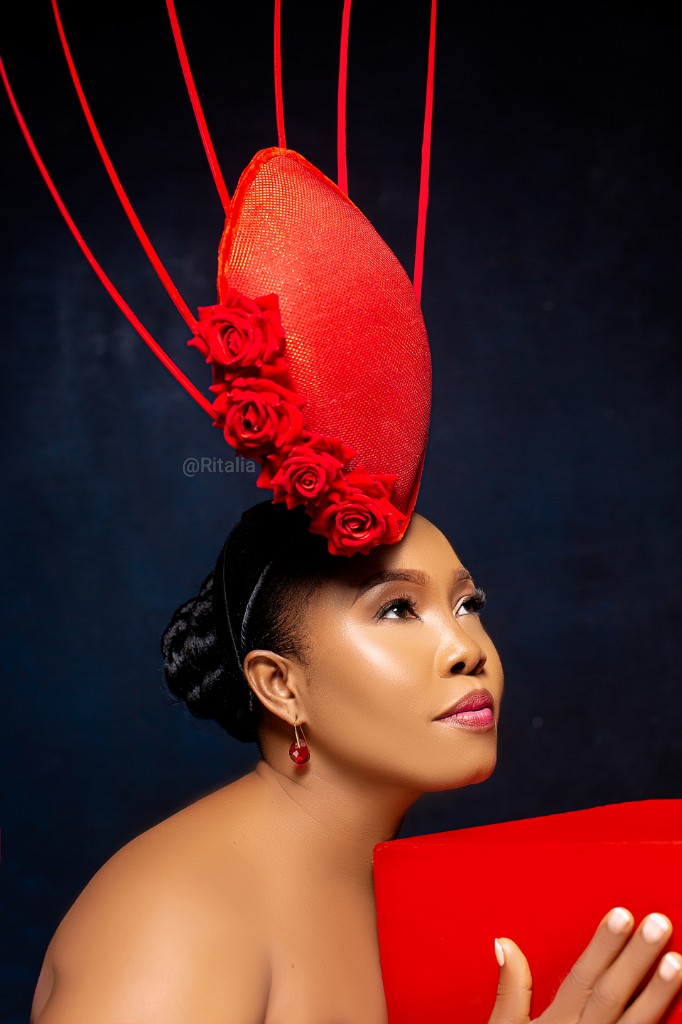 CraftRitalia's tweet photo. Happy Birthday To Me...❤️
Thank You Lord For The Privilege To Be Amongst The Living,May This Birthday Become One Of The Best Birthdays Of My Life Amen 🙏
:
Happy Birthday Ritalia ❤️
#birthdaygirl #happybirthdayRitalia #happybirthdaytome 
#millinerbirthday 
  #fascinator
#fashion https://t.co/JCpdaA3h0V