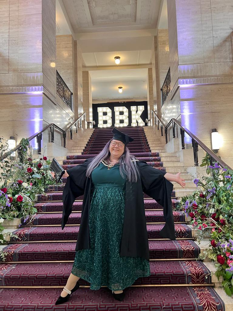 Helenamm92's tweet photo. What a day! Had an amazing time at my graduation yesterday @BirkbeckUoL - so proud to be a #bbkgrad #birkbeck200 https://t.co/C038Hl2KGD