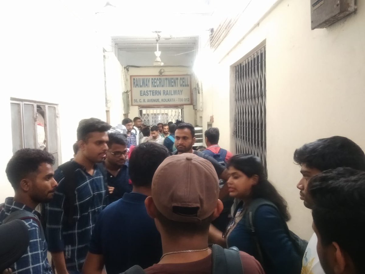 CreationBiswas's tweet photo. #Declare_RRC_ER_Level1_Panel
We want provisional panel of RRC CEN 01/2019 https://t.co/tlEsTuxG8j