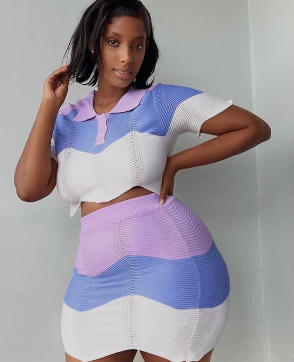 wifiyamboka's tweet photo. Les petits comptes mettez vos @ @capriciamandala  on se donne la force.
Objectif 50K.@capriciamandala ♥️♥️♥️♥️♥️@capriciamandala Capriciamandal ♥️. https://t.co/tKXBrKDiuz