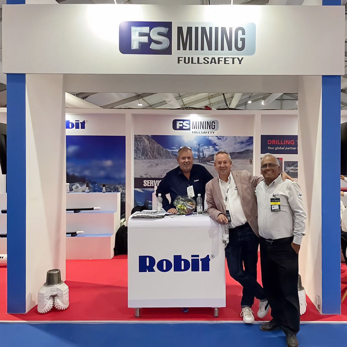 Thank You for visiting us at Expomin 2023!

(In the picture from left: Mr. Juan Padilla, Mr. Cesar Cornejo and Mr. Jose Luis Cisneros)

#robit #FSMining #technidrill #expomin #drillingconsumables #dth #tophammer #drilling #experts #mining #quarrying #chile