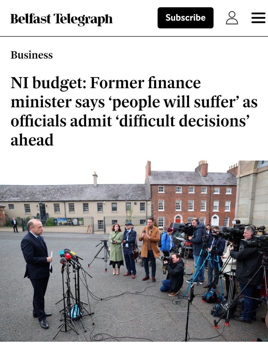 AnPhoblachtAbu's tweet image. Two headlines which brings a stark reality to the cost of the union.

No longer does the veil of an economic argument hold any water.

We can&apos;t continue to accept the crumbs from what the British government gives back from the taxes we pay them.

#unityref
#endpartition