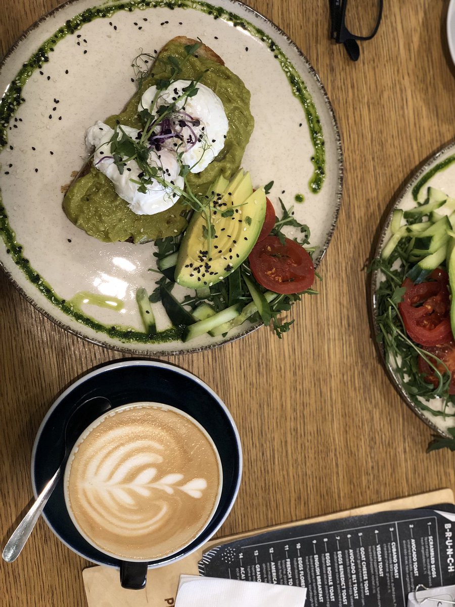 Rebel__Intern's tweet photo. Happy Friday 😍 Toast away🫶🏿

Whose ready for long weekend? I know I am 🫠

#Web3 #Majówka #Jets https://t.co/3WVXrKhC4n