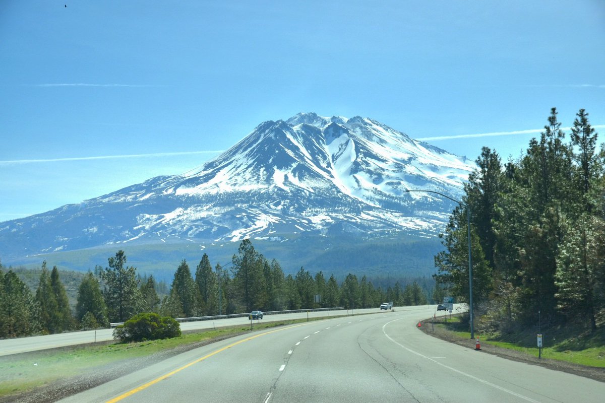 Mount Shasta in late April 2023. #mtshasta