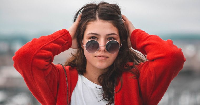 How to Choose the Best Sunglasses for Your Face and Hair Type

Read More: igeniusmind.com/blog/2023/02/1…

#BestSunglasses  #FaceandHairType #Faceshape #QualityMatters #NewUpdates #IGeniusMind