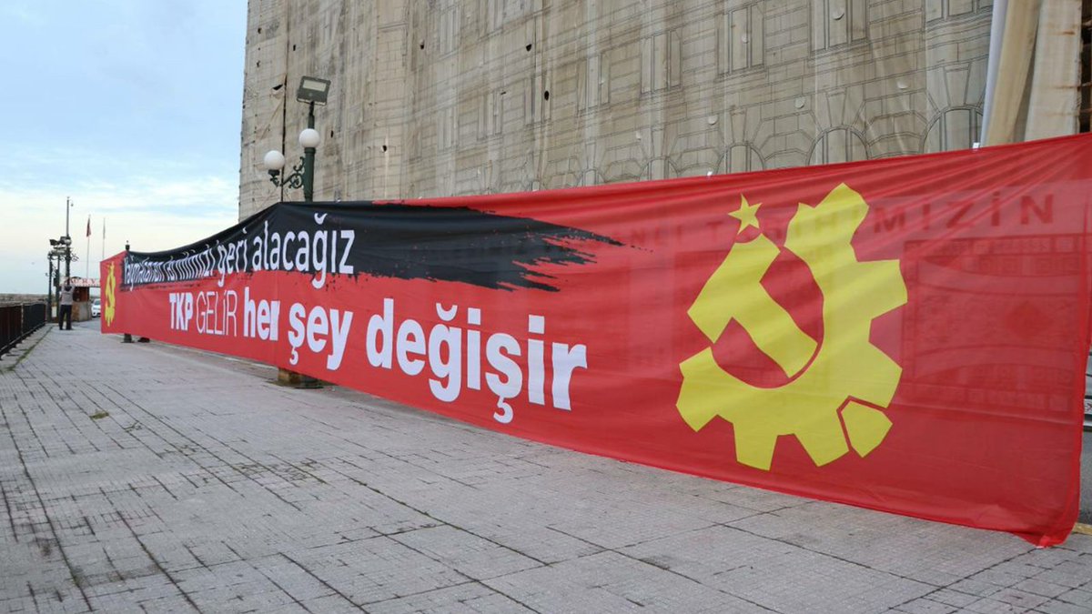 Kararlıyız!
Yağmalanan tarihimizi hırsızlardan geri alacağız
📍Haydarpaşa
#TKPGelirHerŞeyDeğişir