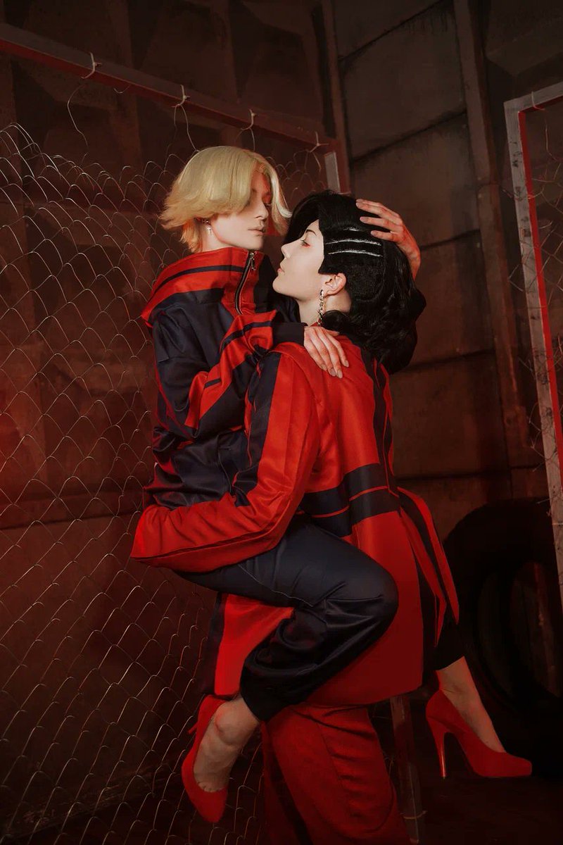 Let my wounds be held not by sutures, but by you

 Inui by me
 Koko in inst:  shhir.r
 Photo/Retouch: <a href="/bertranblack/">beware of the dog</a> 

#TokyoRevengers #TokyoRevengerscosplay #kokonupi #cosplay #inui #kokonoi