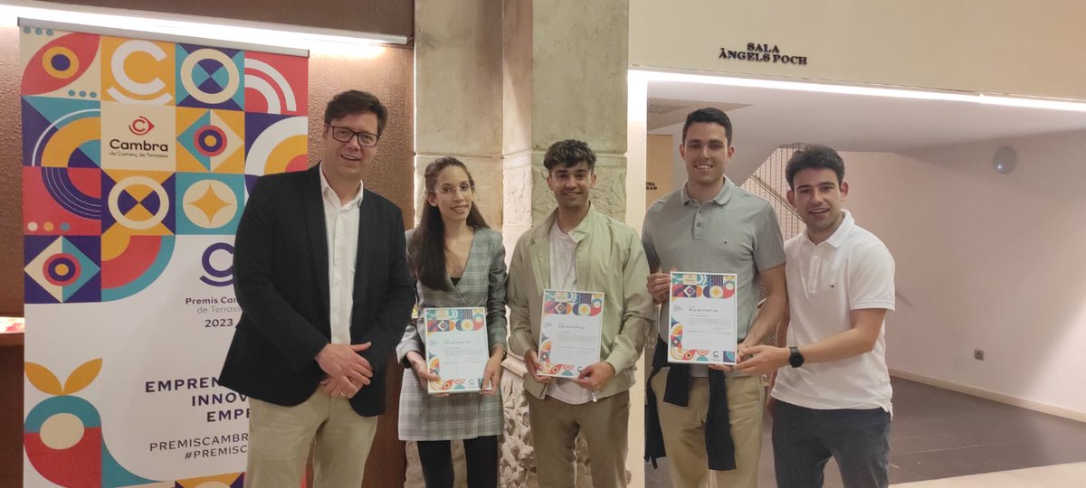 ESEIAAT - UPC (@eseiaat_upc) on Twitter photo 🛰️El nostre director <a href="/XavierRocaRamon/">Xavier Roca</a> orgullós dels estudiants de <a href="/la_UPC/">Universitat Politècnica de Catalunya (UPC)</a> #ESEIAAT de <a href="/KreiosSpace/">Kreios Space</a> que han guanyat el #premi <a href="/CambraTerrassa/">Cambra de Comerç de Terrassa</a> a la millor Start-up per desenvolupar un motor de propulsió elèctrica per a satèl.lits d'òrbites baixes
Moltíssimes felicitats!! 👏👏👏 🛰️El nostre director <a href="/XavierRocaRamon/">Xavier Roca</a> orgullós dels estudiants de <a href="/la_UPC/">Universitat Politècnica de Catalunya (UPC)</a> #ESEIAAT de <a href="/KreiosSpace/">Kreios Space</a> que han guanyat el #premi <a href="/CambraTerrassa/">Cambra de Comerç de Terrassa</a> a la millor Start-up per desenvolupar un motor de propulsió elèctrica per a satèl.lits d'òrbites baixes
Moltíssimes felicitats!! 👏👏👏