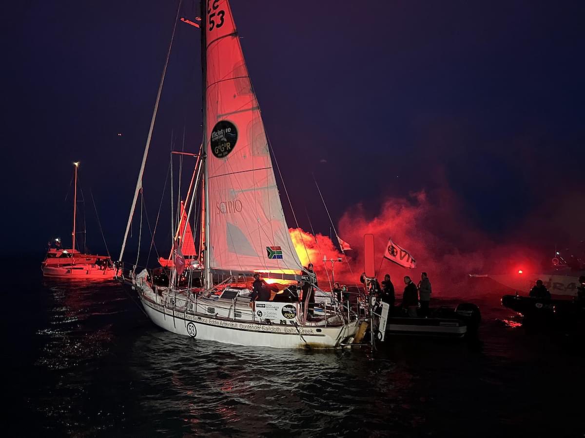 shecando2021's tweet photo. The Golden Globe is a hardcore sailing race around the world where participants are not allowed to use modern navigation equip. After storms and rescues Kirsten Neuschafer from South Africa has just become 1st ever female to win it! What an incredibly hardcore sailor!
#shecando https://t.co/CxDfiD1HpS
